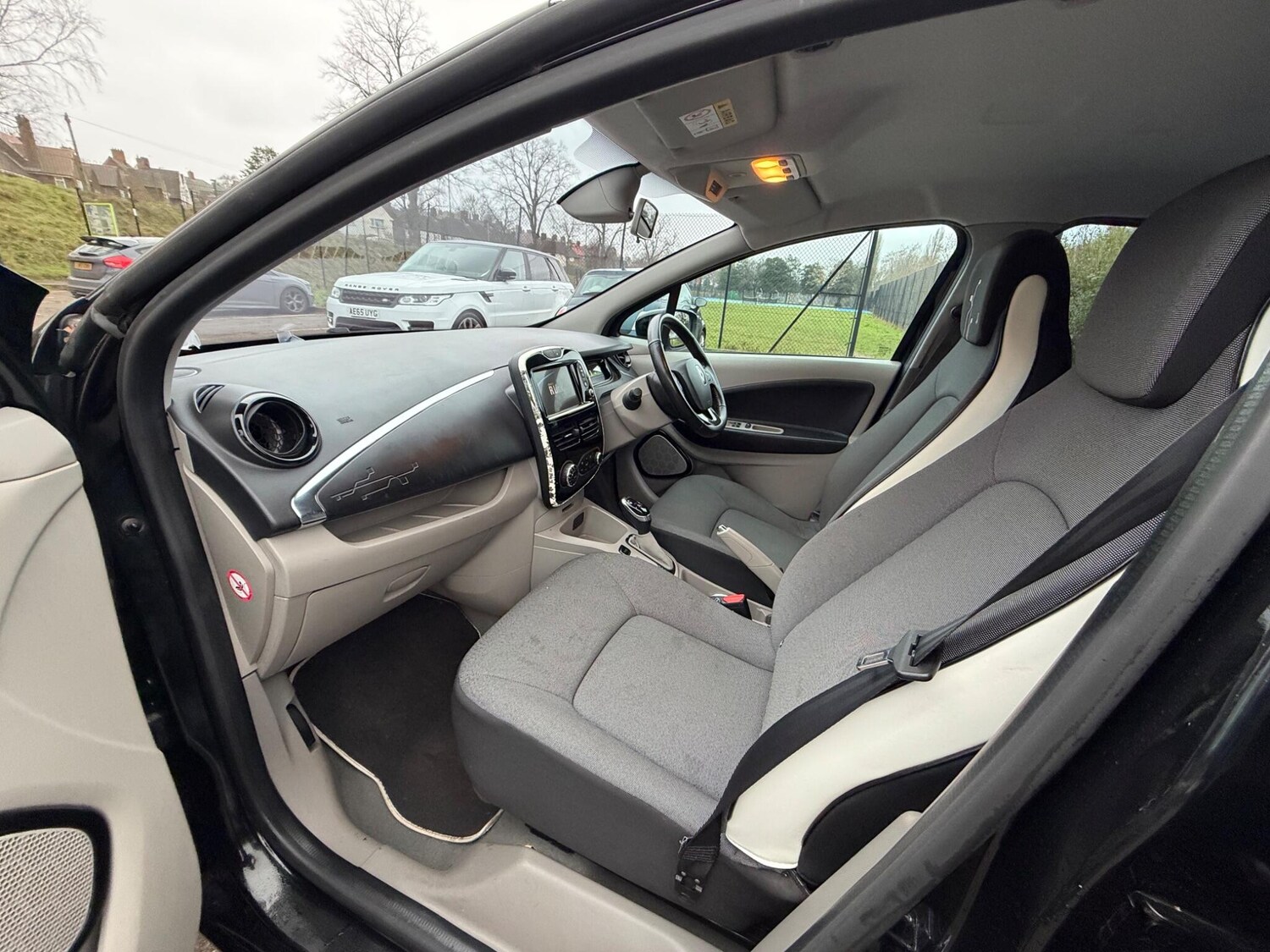 Used Renault Zoe for sale - 77704919: Photo 9