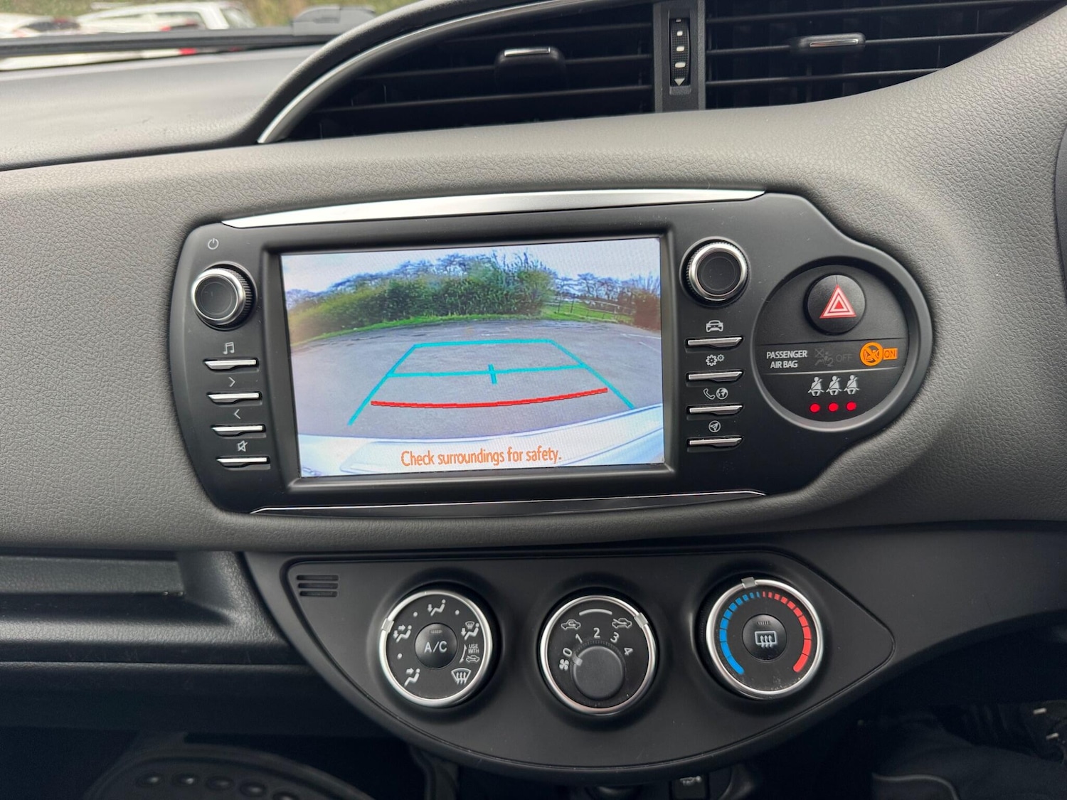 Used Toyota Yaris 2019 for sale - 77683660: Photo 20