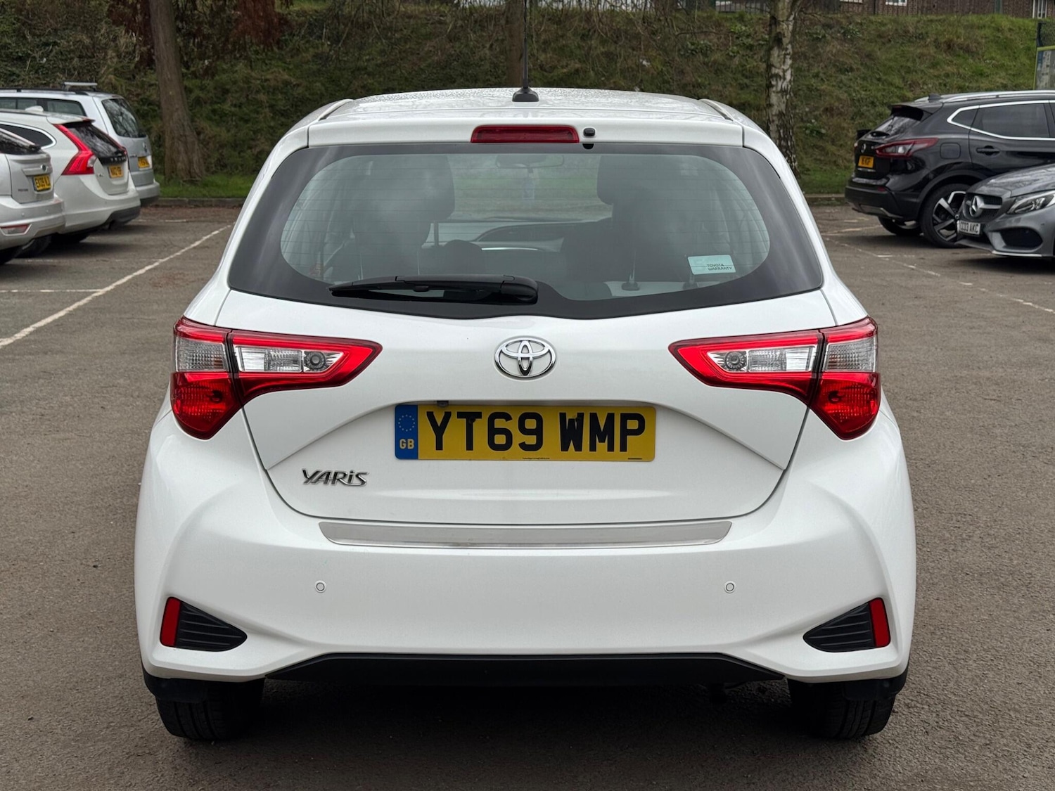 Used Toyota Yaris 2019 for sale - 77683660: Photo 4