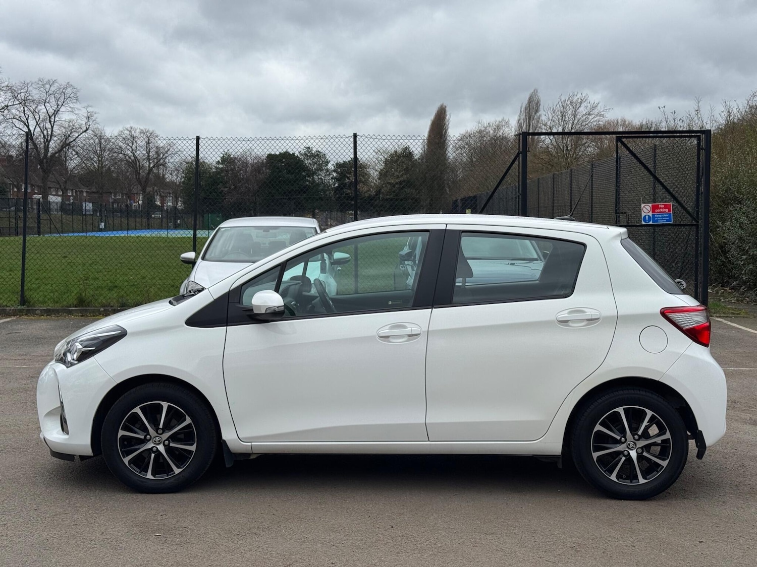 Used Toyota Yaris 2019 for sale - 77683660: Photo 7