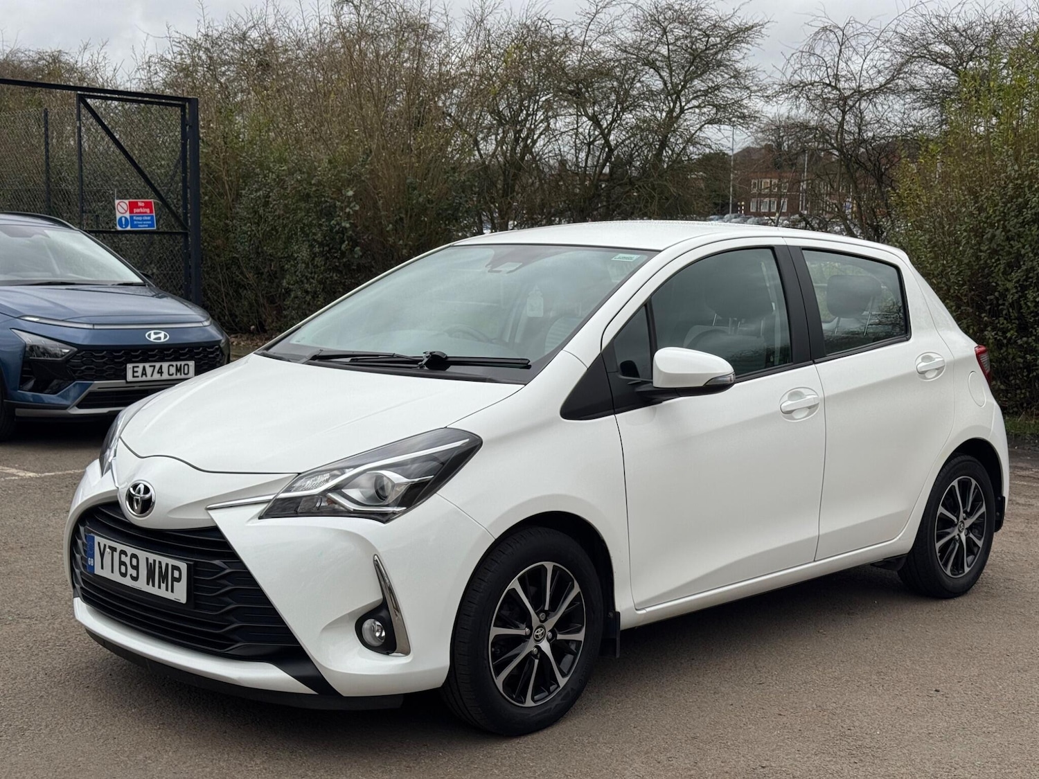 Used Toyota Yaris 2019 for sale - 77683660: Photo 8