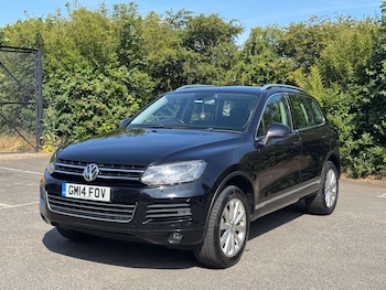 Used Volkswagen Touareg 2014 for sale - 79307981: Photo