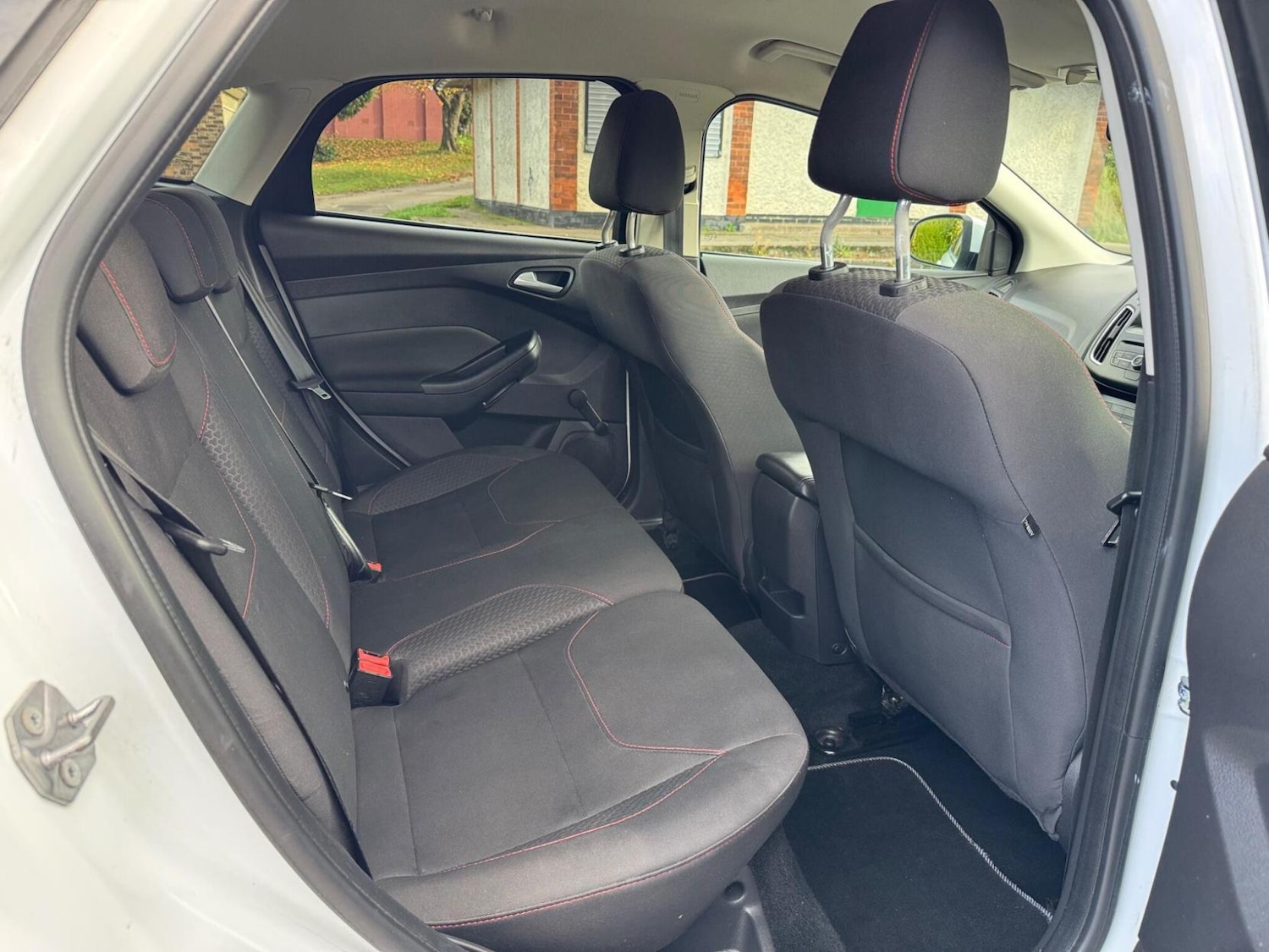 Used Ford Focus 2014 for sale - 77345395: Photo 11