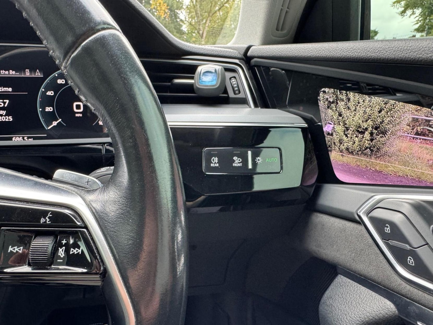 Used Audi e-tron for sale - 77343908: Photo 27