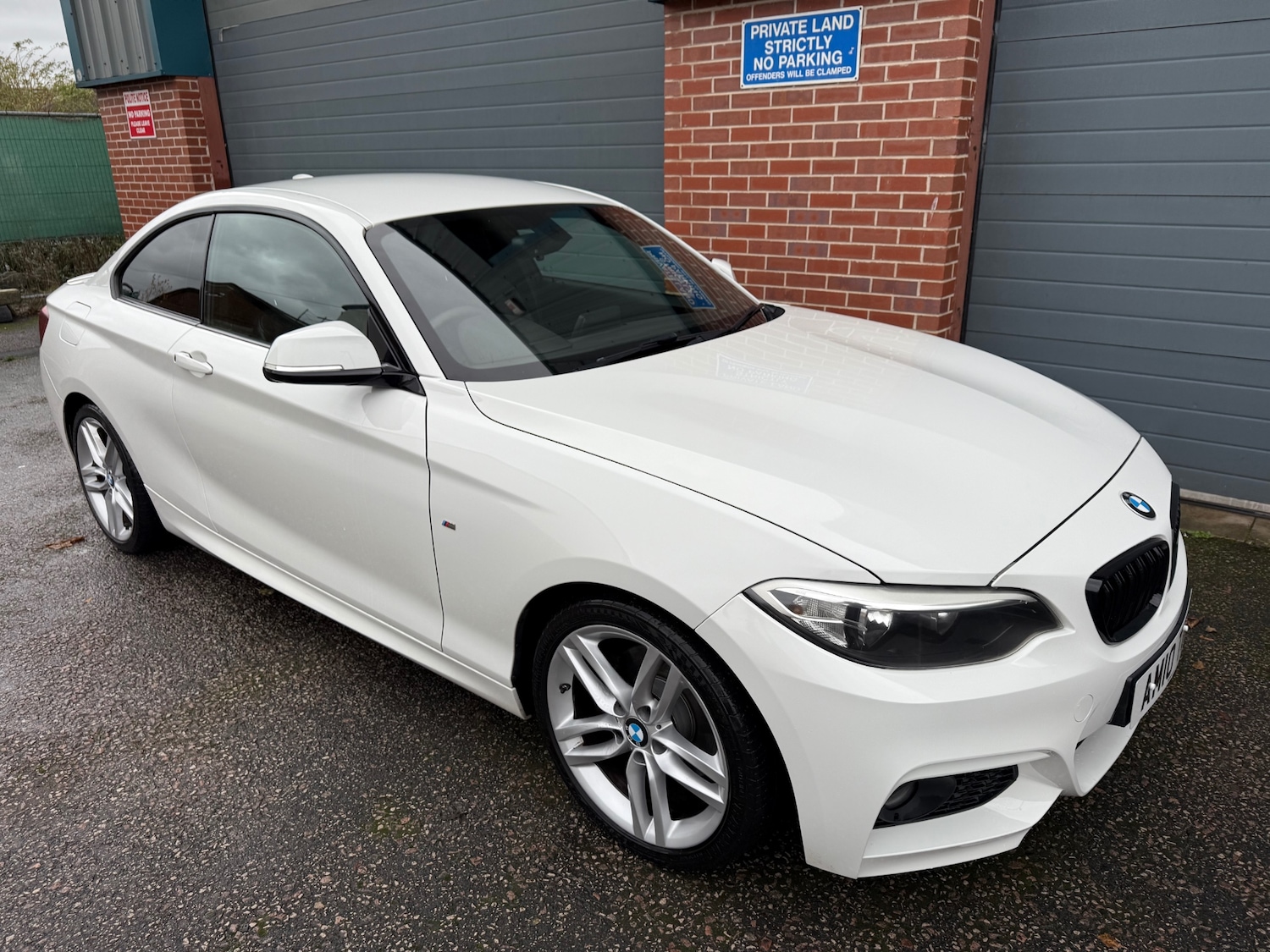 Used BMW 2 Series 2014 for sale - 76545508: Photo 1