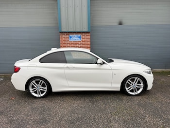 Used BMW 2 Series 2014 for sale - 76545508: Photo