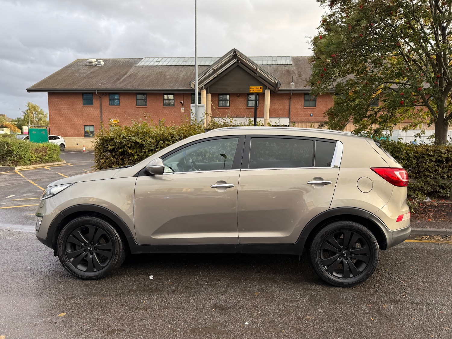 Used Kia Sportage 2013 for sale - 76143613: Photo 2