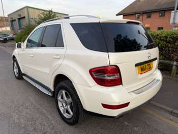 Used Mercedes-Benz M-Class 2011 for sale - 74969898: Photo