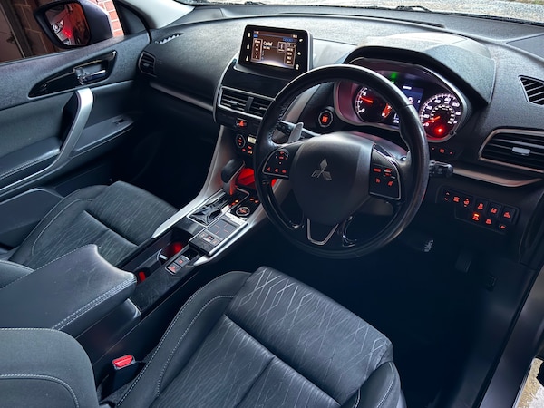 Used Mitsubishi Eclipse Cross 2018 for sale - 76170415: Photo 8