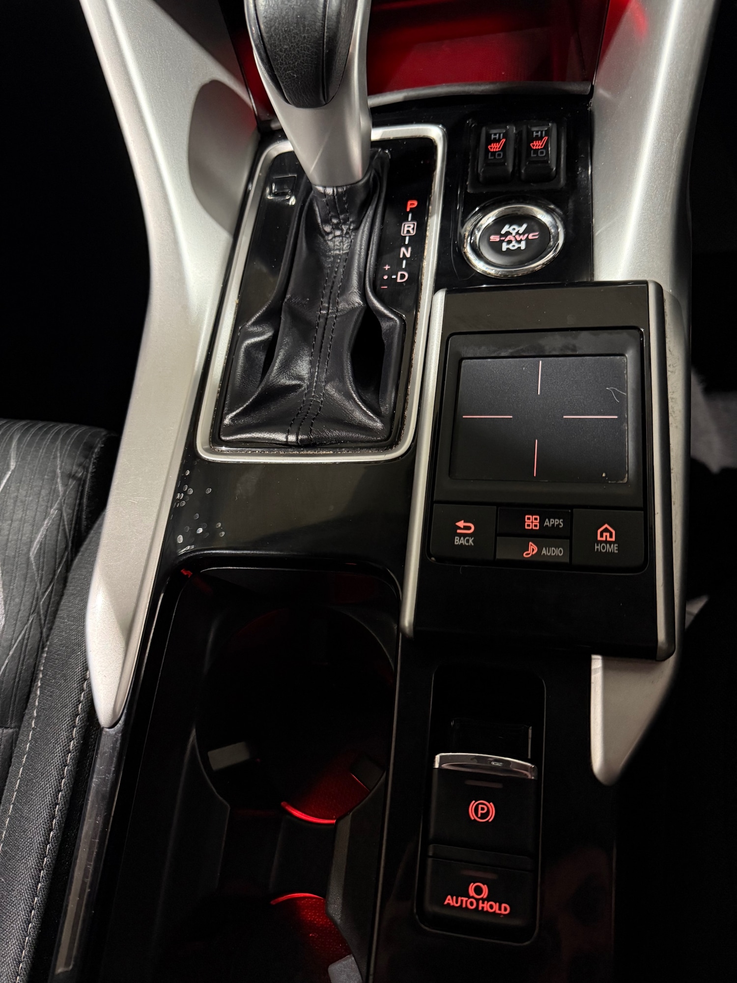 Used Mitsubishi Eclipse Cross 2018 for sale - 76170415: Photo 9