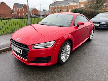 2016 (16) - 2.0 TDI Ultra Sport 2dr