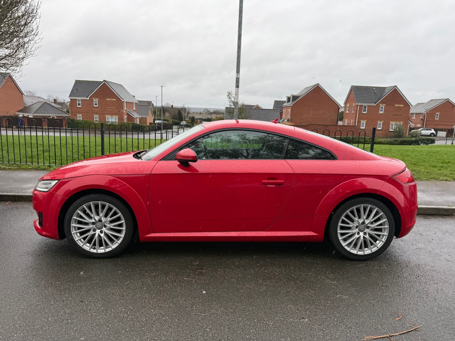 Used Audi TT 2016 for sale - 77700938: Photo 2