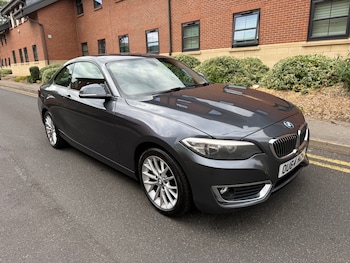 Used BMW 2 Series 2014 for sale - 79253656: Photo