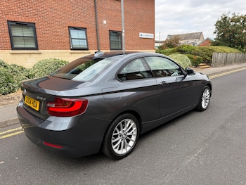 Used BMW 2 Series 2014 for sale - 79253656: Photo