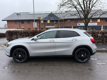 Used Mercedes-Benz GLA 2015 for sale - 77606802: Photo
