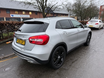 Used Mercedes-Benz GLA 2015 for sale - 77606802: Photo
