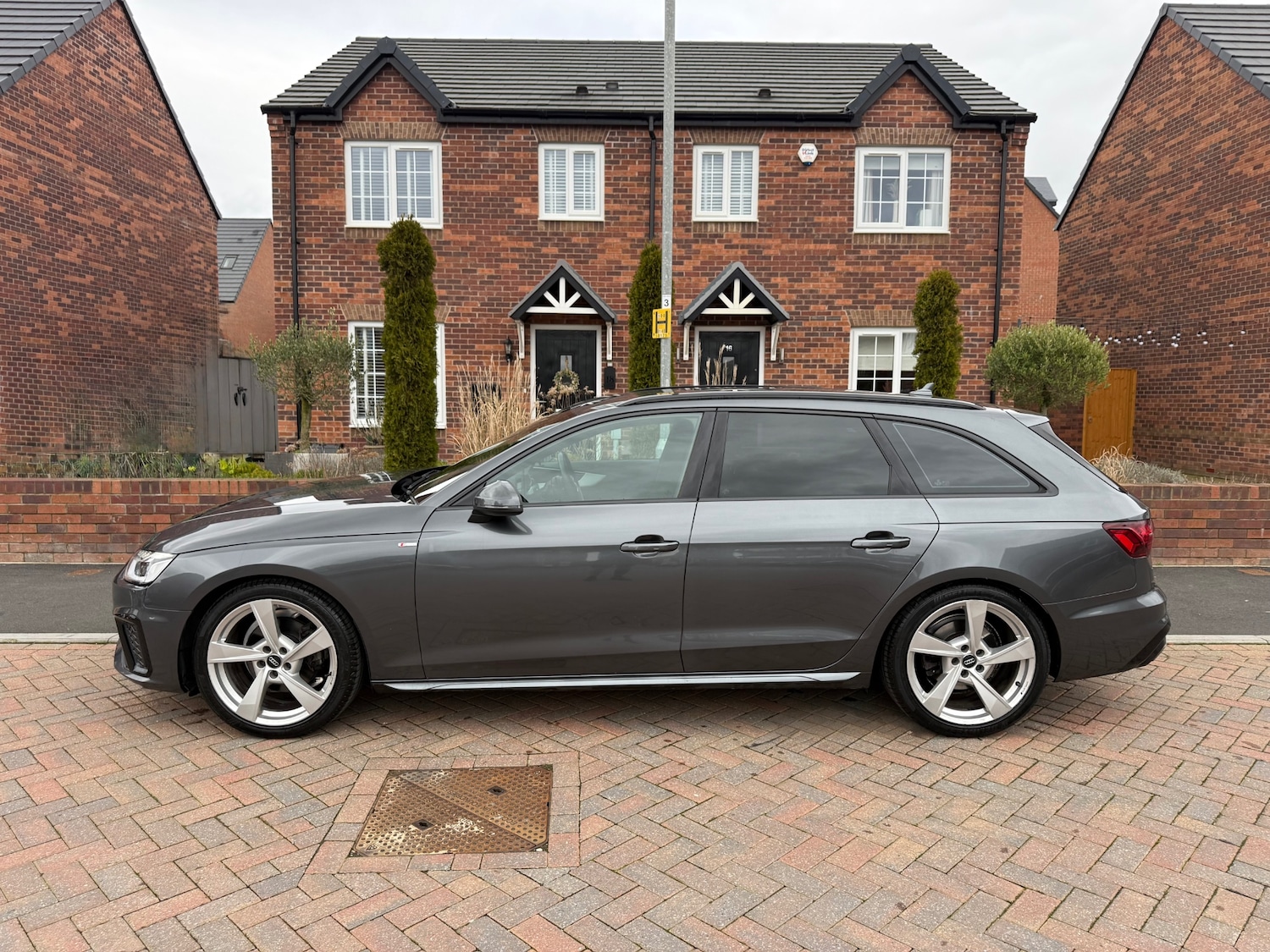 Used Audi A4 2020 for sale - 77052292: Photo 5