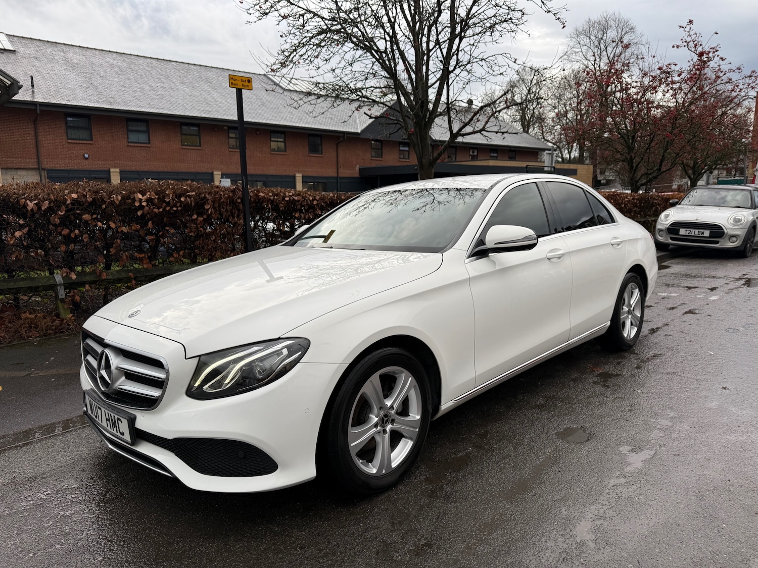 Used Mercedes-Benz E Class 2017 for sale - 76931053: Photo 6