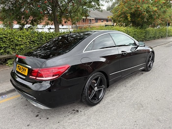 Used Mercedes-Benz E Class 2014 for sale - 79310540: Photo
