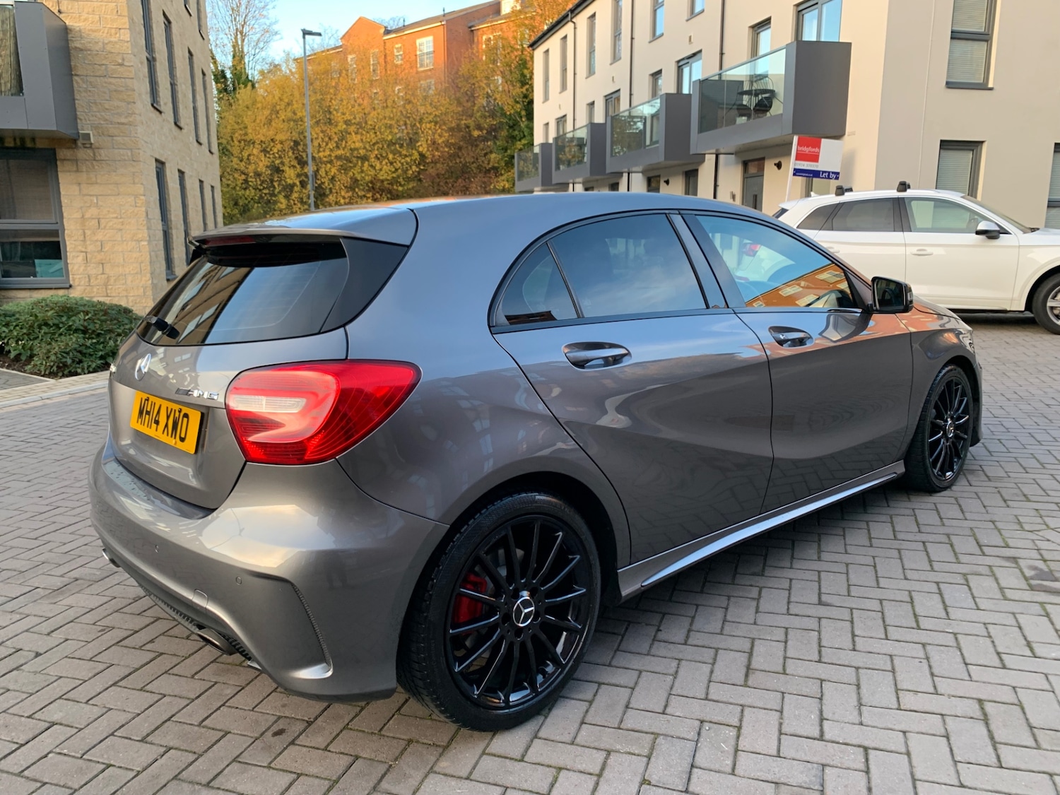 Used Mercedes-Benz A-Class 2014 for sale - 76436851: Photo 3