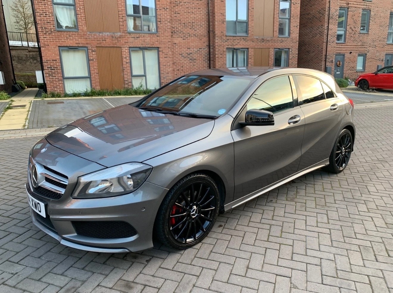 Used Mercedes-Benz A-Class 2014 for sale - 77335857: Photo 4