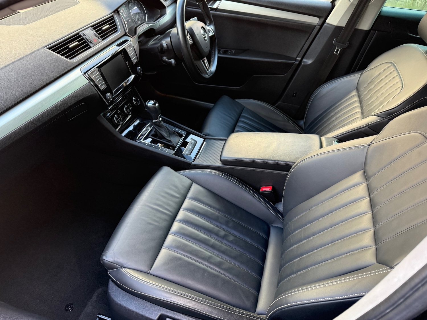 Used Skoda Superb 2016 for sale - 76615953: Photo 7