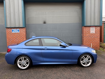 Used BMW 2 Series 2014 for sale - 78508784: Photo