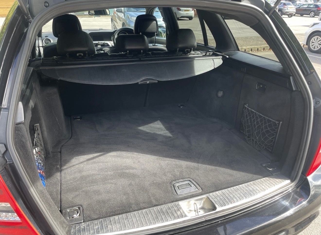 Used Mercedes-Benz C Class 2012 for sale - 76853956: Photo 6