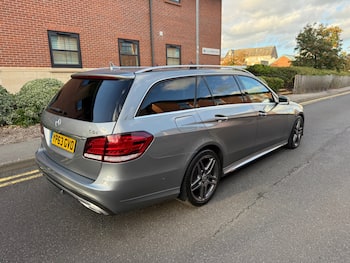 Used Mercedes-Benz E Class 2013 for sale - 79724319: Photo