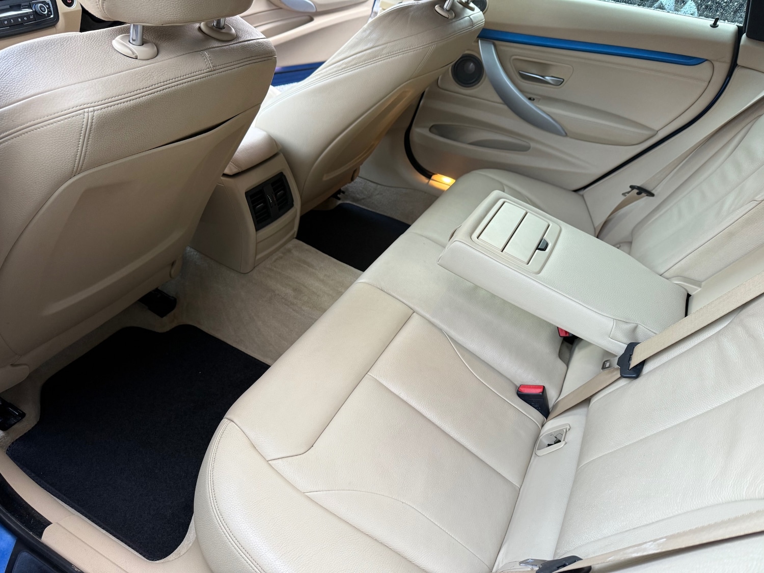 Used BMW 3 Series 2014 for sale - 76568231: Photo 9