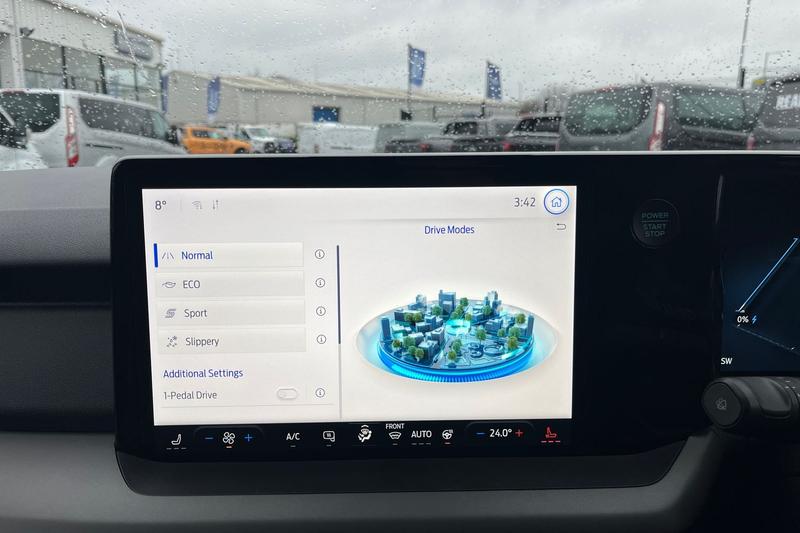 Used Ford E-Transit Courier 2025 for sale - 77176386: Photo 30