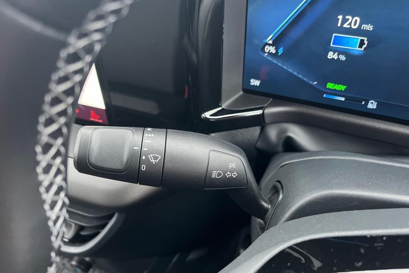 Used Ford E-Transit Courier 2025 for sale - 77176386: Photo 39