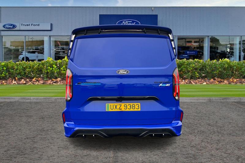 Used Ford E-Transit 2025 for sale - 76302799: Photo 13