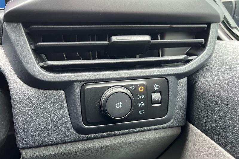 Used Ford E-Transit 2025 for sale - 76302799: Photo 25