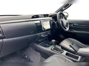 Used Toyota Hilux 2020 for sale - 79094479: Photo