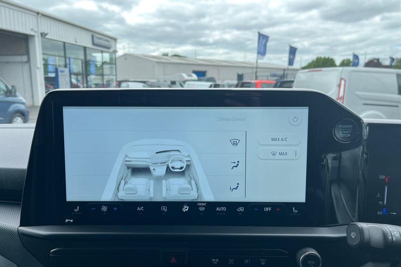 Used Ford Transit Custom 2024 for sale - 76467733: Photo 19