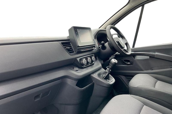 Used Renault Trafic 2023 for sale - 76131555: Photo 3