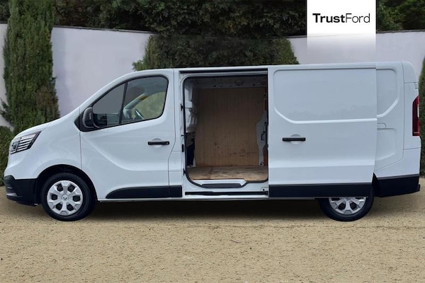 Used Renault Trafic 2023 for sale - 76131555: Photo 5
