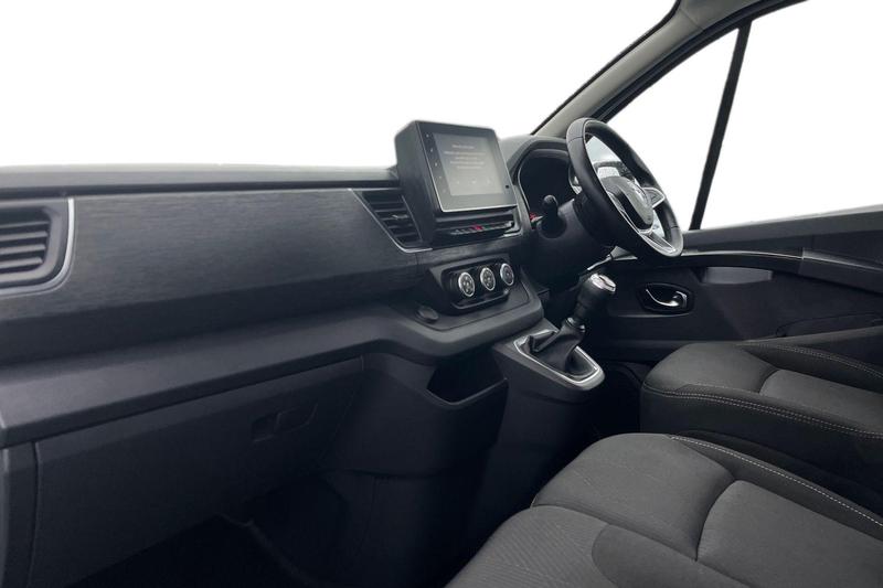 Used Renault Trafic 2024 for sale - 76557372: Photo 3