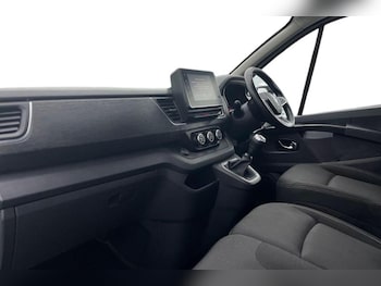 Used Renault Trafic 2024 for sale - 76557372: Photo