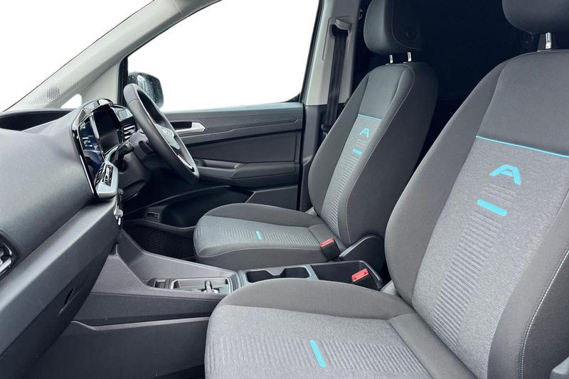 Used Ford Transit Connect 2025 for sale - 76631405: Photo 10