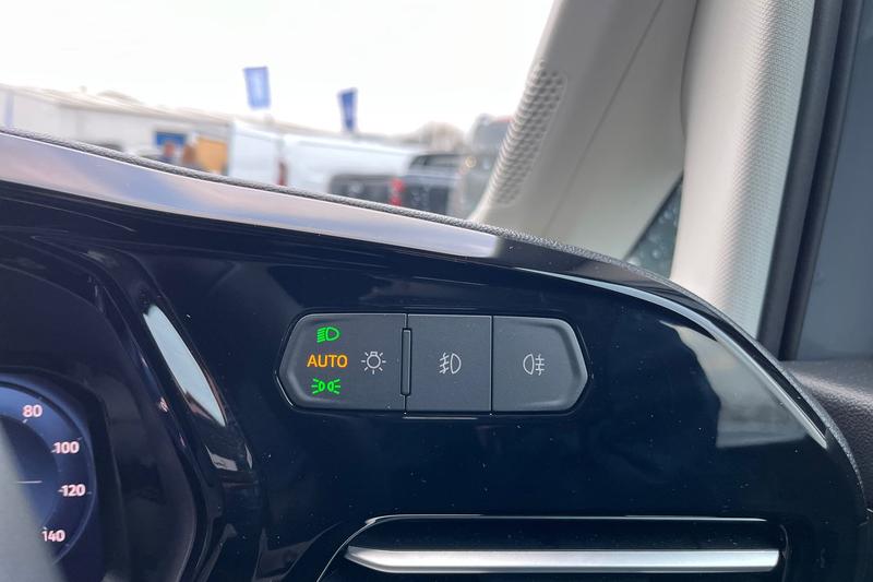 Used Ford Transit Connect 2025 for sale - 76631405: Photo 8