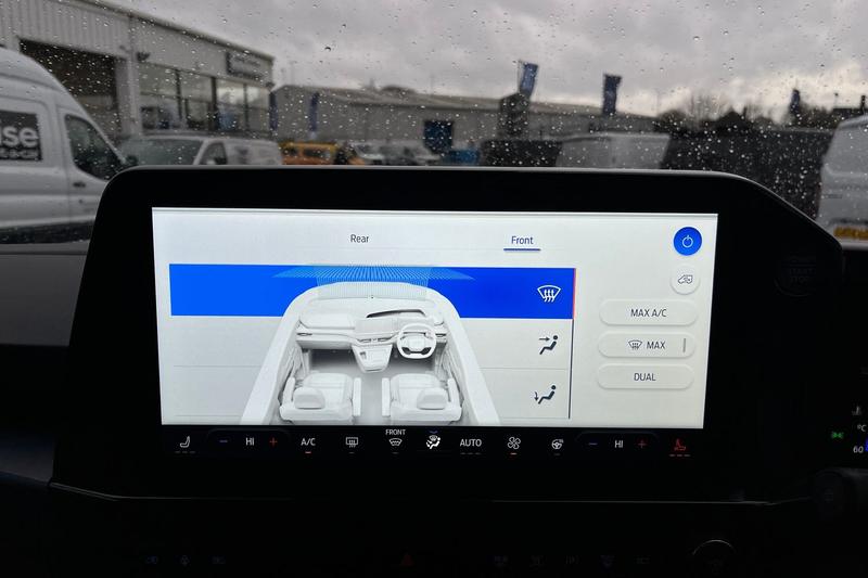 Used Ford Tourneo Custom 2024 for sale - 77848731: Photo 29