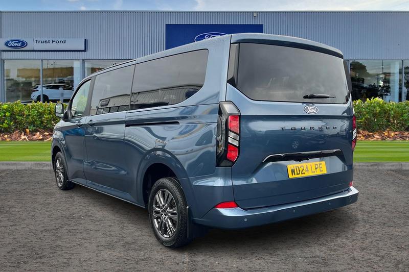 Used Ford Tourneo Custom 2024 for sale - 77198907: Photo 2