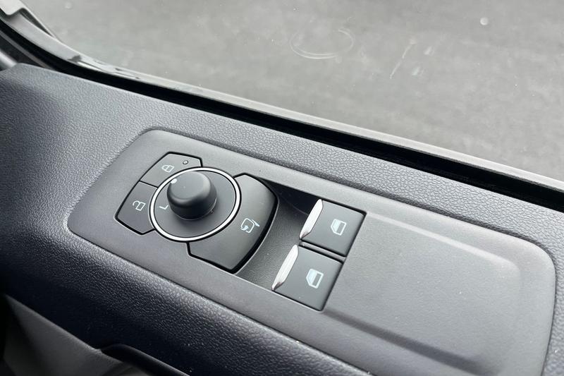 Used Ford Tourneo Custom 2024 for sale - 77198907: Photo 9