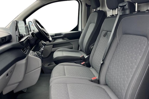 Used Ford Transit Custom 2024 for sale - 76209283: Photo 10