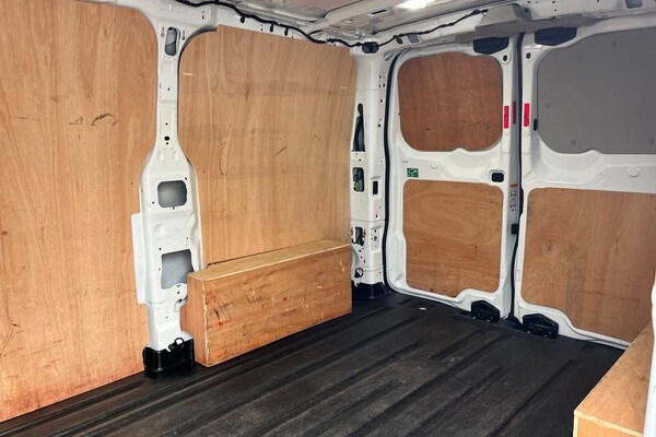 Used Ford Transit Custom 2024 for sale - 76209283: Photo 5