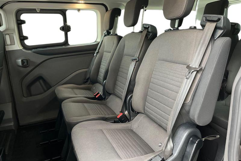 Used Ford Tourneo Custom 2023 for sale - 76202254: Photo 11