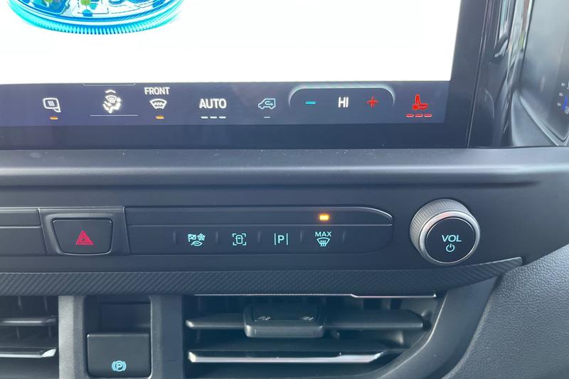 Used Ford Transit Custom 2025 for sale - 77152041: Photo 27