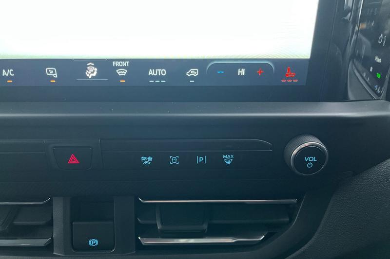 Used Ford Transit Custom 2025 for sale - 77198912: Photo 23